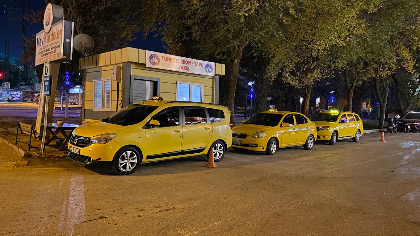 Modern ve bakımlı taksi araç filosu